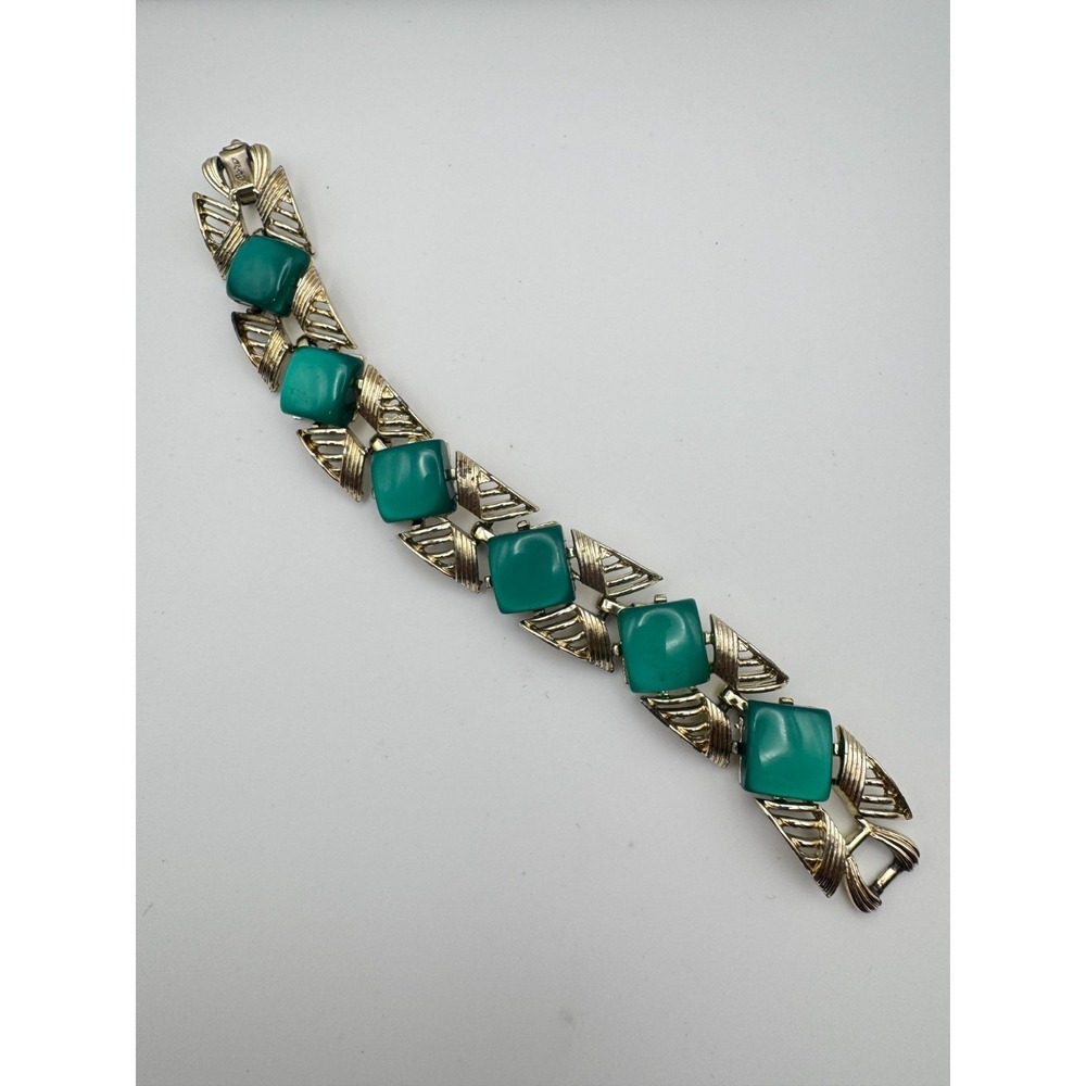 Vintage Coro Bracelet Green Thermoset Link Moonglow Lucite Gold Tone MCM 7" - Picture 6 of 7